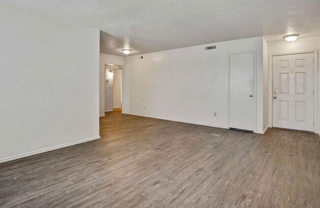 Foto del edificio - 2813 NW 59th St