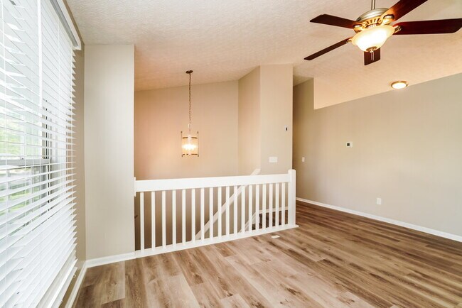 Building Photo - 1324 Winesap Dr