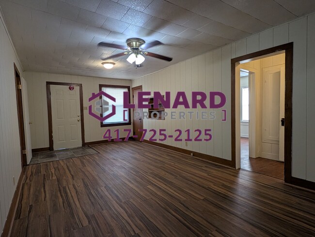 Foto del edificio - Spacious 3 Bedroom Home!