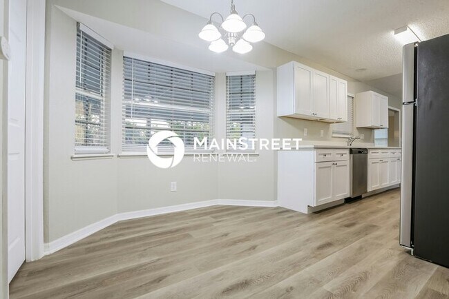 Foto del edificio - 3 Bedroom Pet-Friendly Home in Venice, FL with Main Street Renewal
