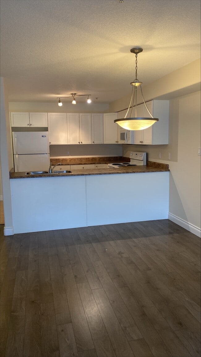 Photo du bâtiment - Mainstreet Manor 4910 50 St