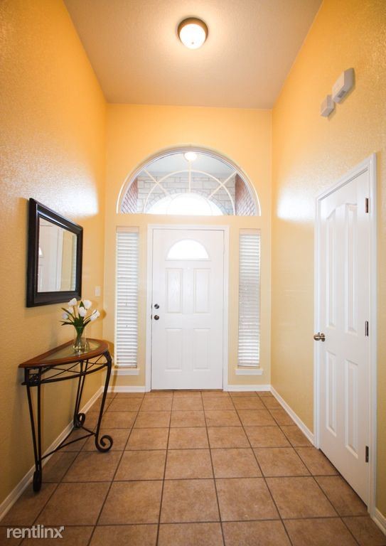 Building Photo - 4 br, 2 bath House - 4805 Cinnabar Way