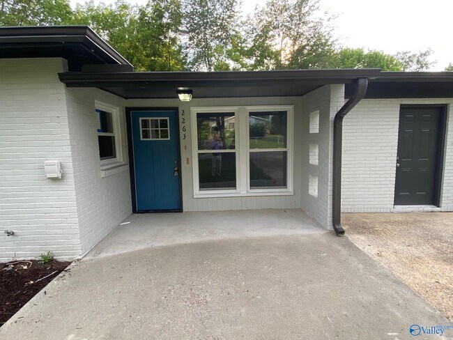Building Photo - 2263 Norwood Dr NW