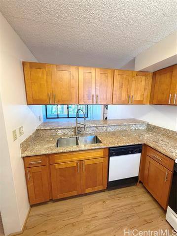 Foto del edificio - 990 Ala Nanala St