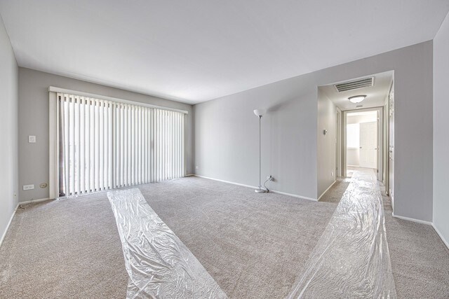 Foto del edificio - 321 Maplewood Ct