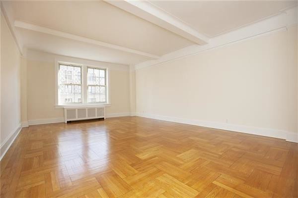 Foto del edificio - 697 West End Avenue