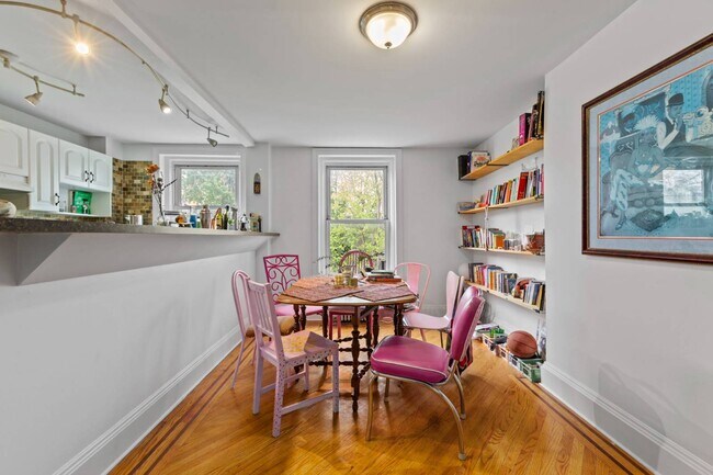Foto del edificio - 55 Bainbridge St.