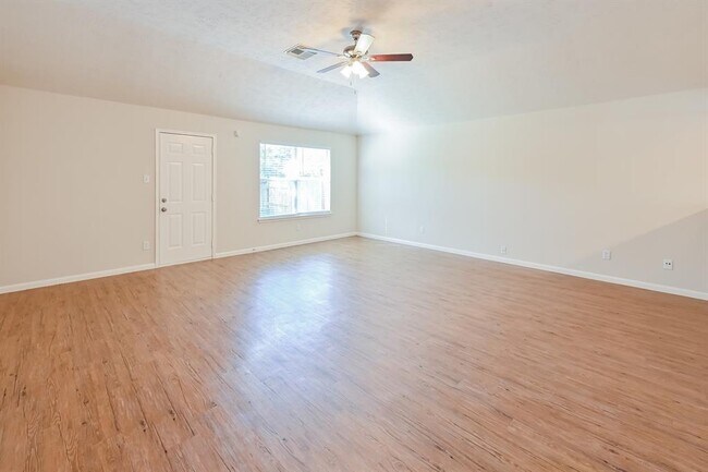 Building Photo - 2506 Fox Water Dr