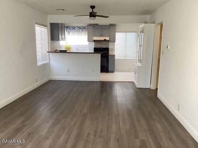 Foto del edificio - 45034 Redwood Ave