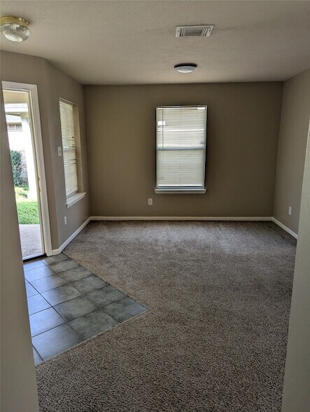 Building Photo - 19322 River Bottom Rd