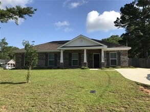 Building Photo - 12930 Pearsons Pl Dr