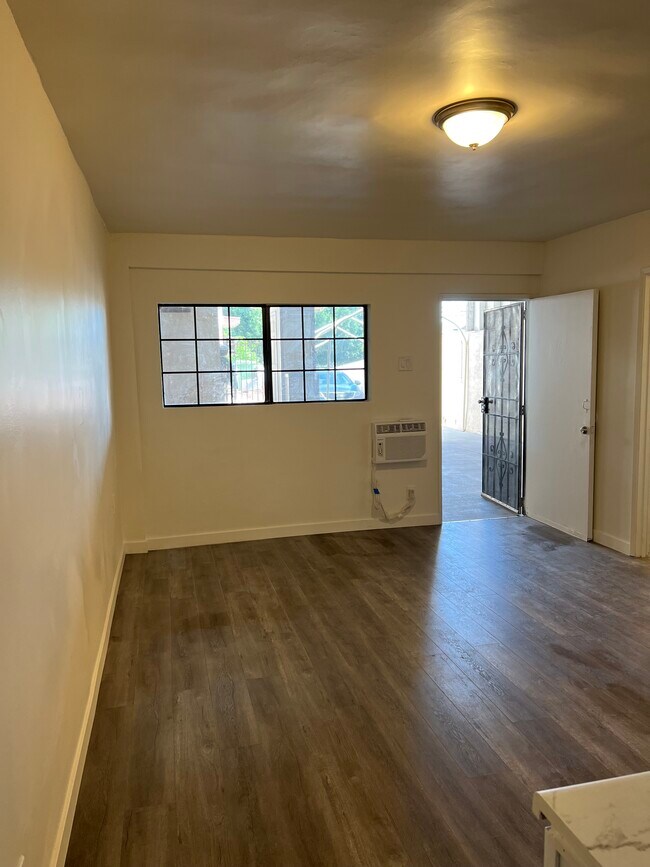 Building Photo - 2240 Whittier Blvd