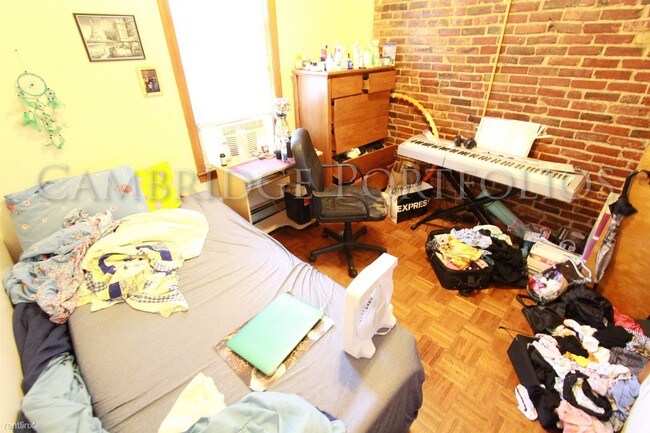 Foto del edificio - 102 Berkshire St