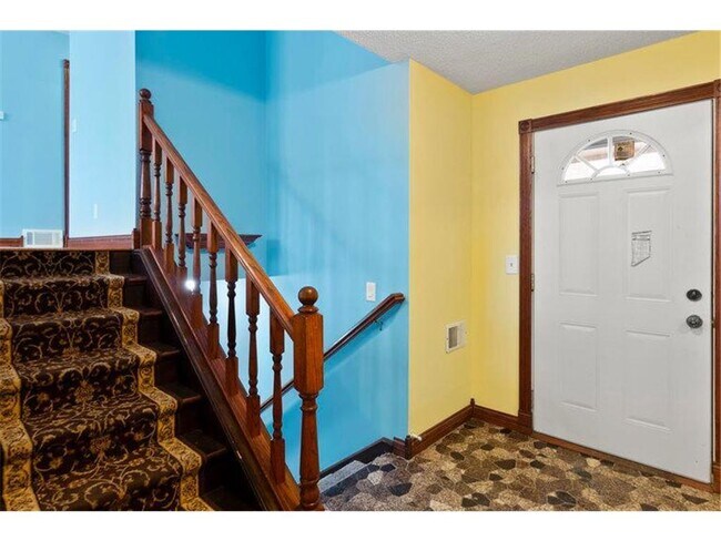 Building Photo - 5416 Brookdale Dr N