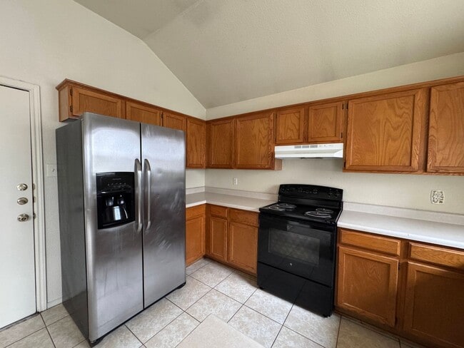 Building Photo - 110 James Loop