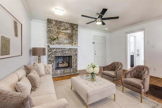 Building Photo - 2140 Montalba Ave