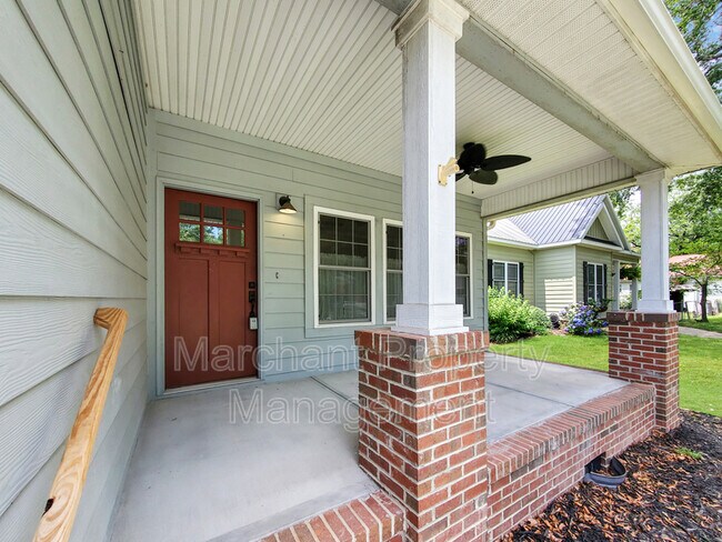 Building Photo - 102 State Rd S-23-237