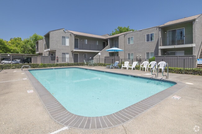 Building Photo - Fulton Oaks Apartments