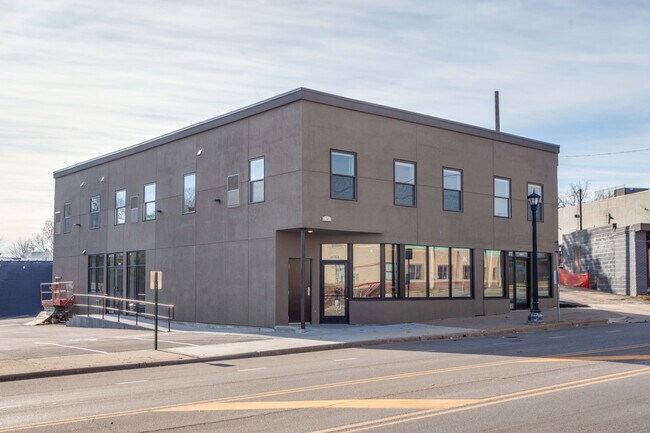 Building Photo - 1501 Glenwood Ave