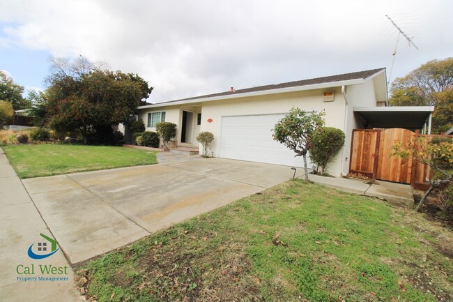 Foto del edificio - $4995 Beautiful 4BD/2BA Home in Cupertino!