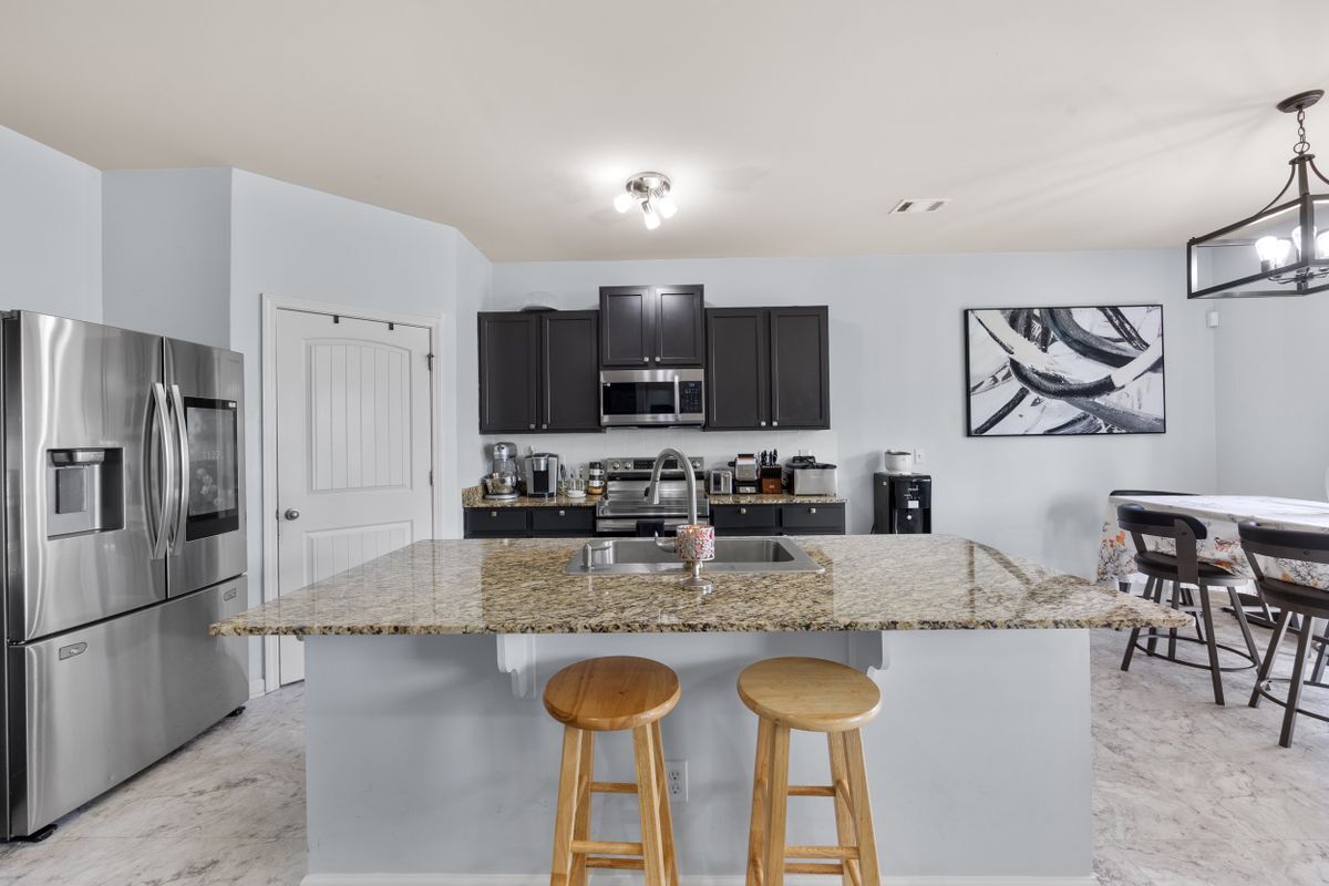 Building Photo - 1700 Wood Stork Dr