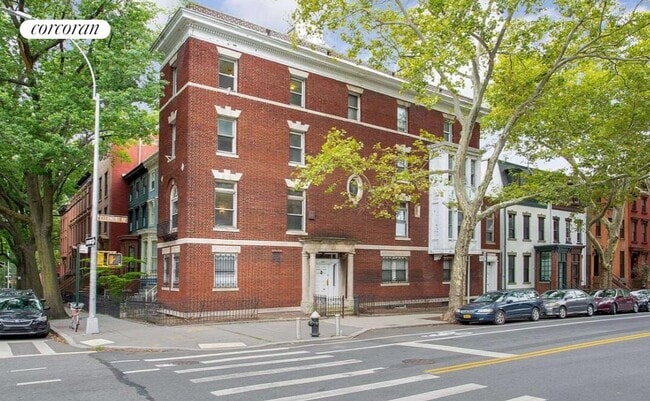 Building Photo - 338 A Clermont Ave