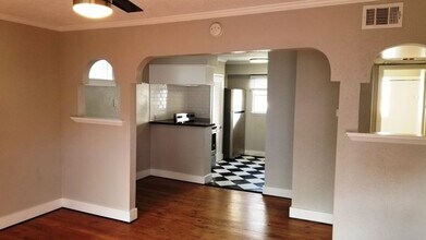 Building Photo - 1012 Rutland St