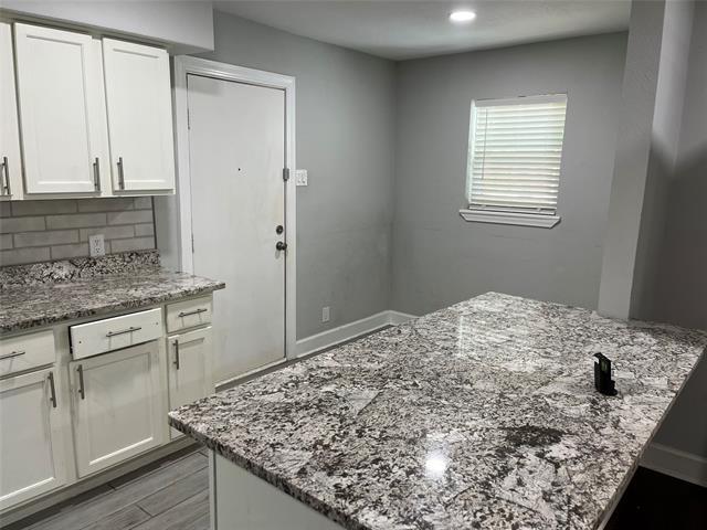 Foto del edificio - 2631 Springvale Dr