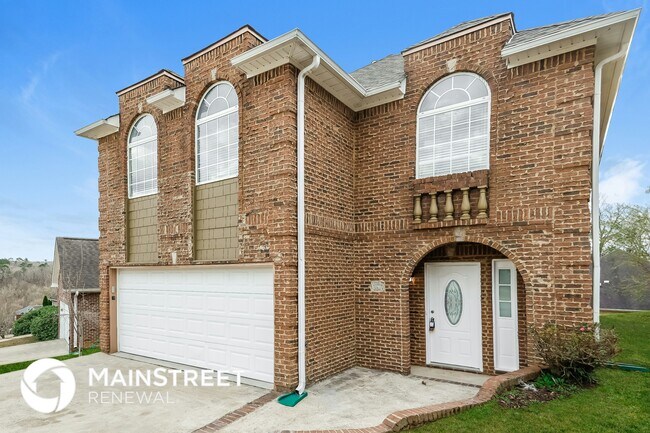 Building Photo - 1205 Riverford Dr