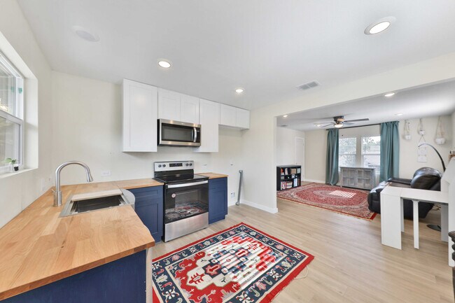 Foto del edificio - 315 W Norwood Ct