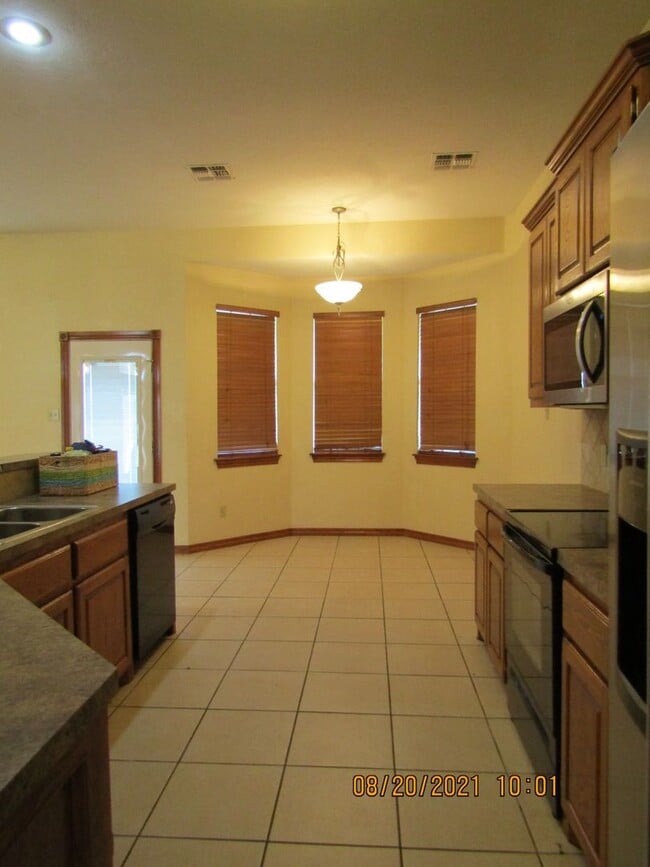Building Photo - Dove Creek Area! Pets Negotiable with Owne...
