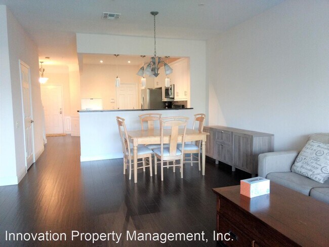 Foto del edificio - 3 br, 2.5 bath House - 6435 Ranelagh Dr, #104