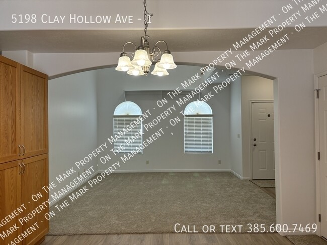 Foto del edificio - 5198 Clay Hollow Ave