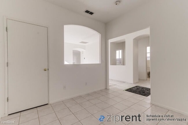 Building Photo - 3 br, 2 bath House - 9392 Lakepoint Drive,...