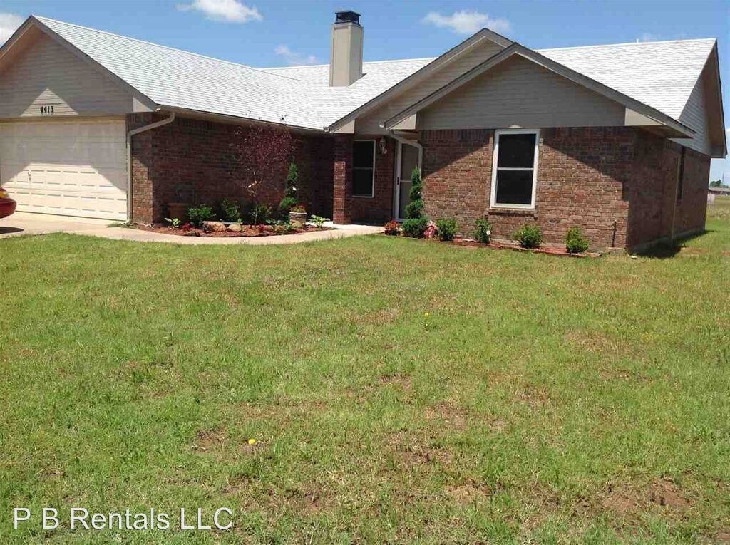 Primary Photo - 3 br, 2 bath House - 4413 SW Parkway Drive