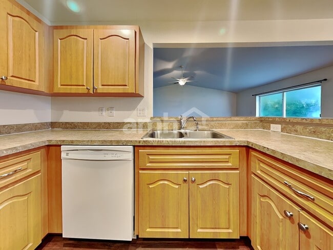 Foto del edificio - 4634 Great Blue Heron Dr