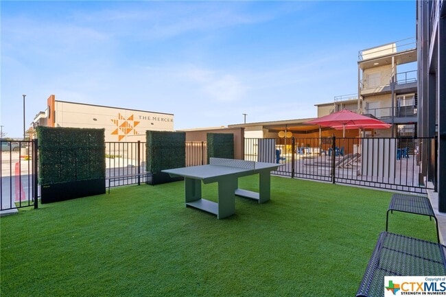 Building Photo - 2165 Gabriels Pl