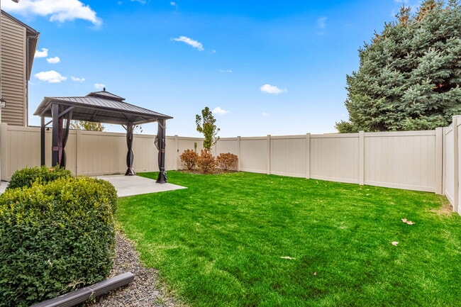 Building Photo - 2169 S Hills Ave