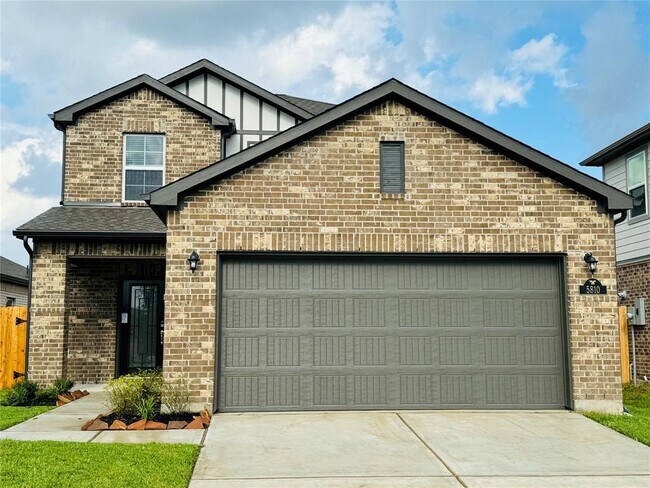 Foto del edificio - 5810 Quest Valley Dr