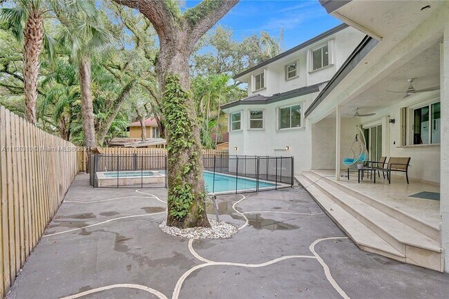 Foto del edificio - 5971 SW 37th Terrace
