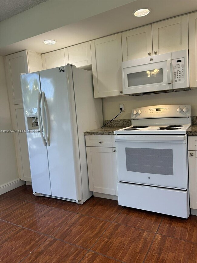 Foto del edificio - 8520 SW 133rd Avenue Rd