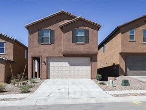 Building Photo - 10566 S Dominguez Dr