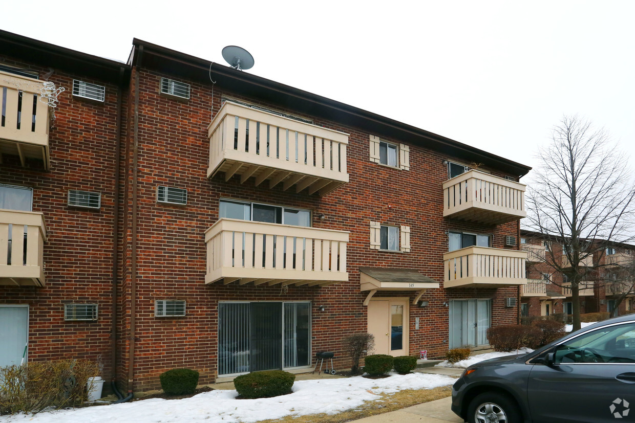 Building Photo - 145 Oliver Ct