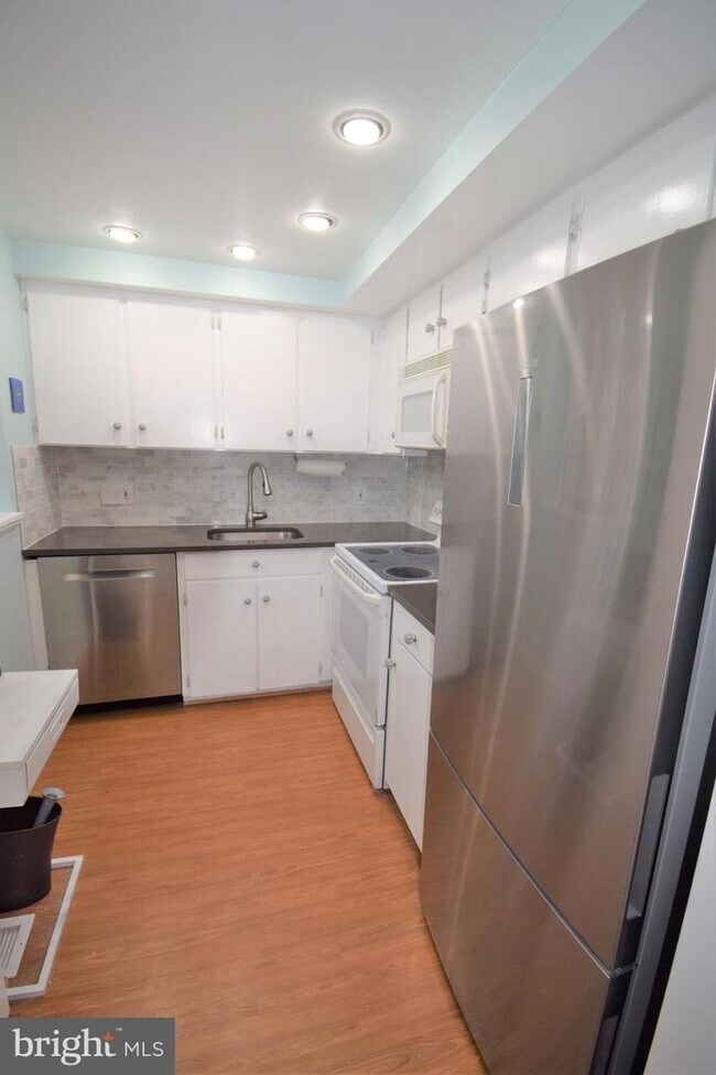 Foto del edificio - 4704 30th St S