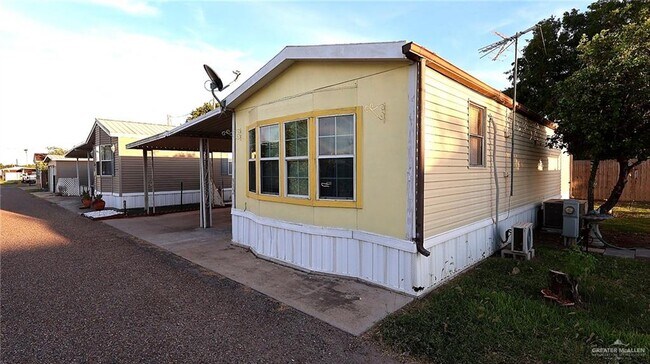 Building Photo - 5005 E State Hwy 107