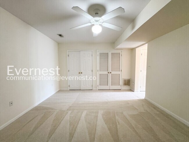 Foto del edificio - 1101 Highpointe Blvd
