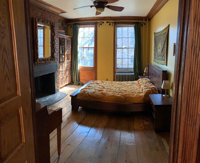 Dormitorio queen - 739 Greenwich St