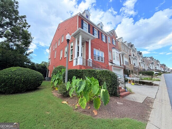 Building Photo - 1221 Creekside Pl SE
