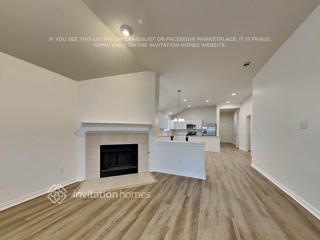 Foto del edificio - 1132 Ainsworth Dr