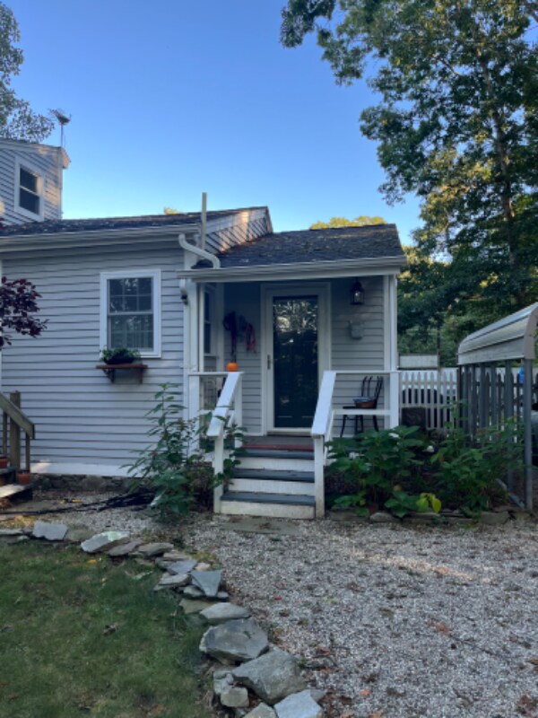 15 Sunny Heights Rd, East Haddam, CT 06469 House Rental in East